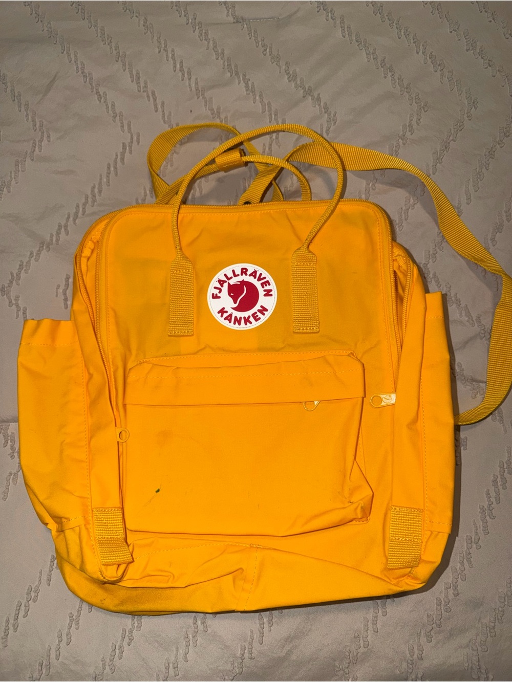 Fjallraven Kånken Backpack in Vibrant Yellow